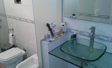 VENTA DE GALPÓN  VILLA LUZURIAGA