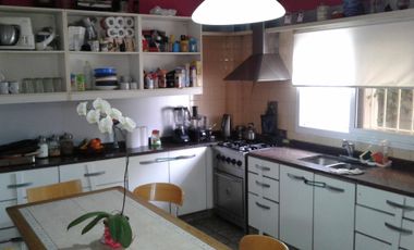 VENTA DE GALPÓN  VILLA LUZURIAGA