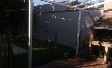 VENTA DE GALPÓN  VILLA LUZURIAGA