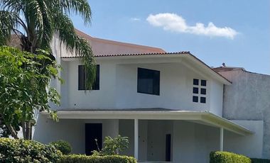 Bungalow en venta, en Lomas de Cocoyoc