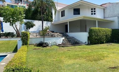Bungalow en venta, en Lomas de Cocoyoc