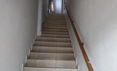 DEPTO EN PLANTA ALTA DE 3 AMBIENTES