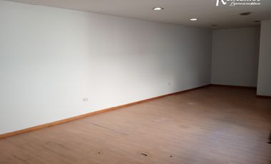 oficina en arriendo en centro. Cod A775400