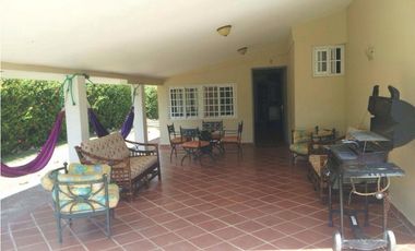 VENTA DE CASA DE PLAYA EN SANTA CLARA