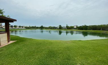 Terreno en venta entrega inmediata en Cabo Norte, Mérida