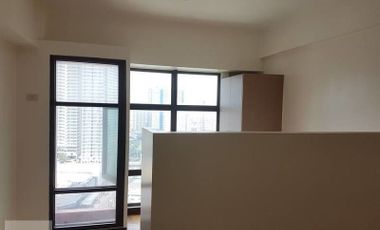 1BR 32k Monthly Condo in Makati Rent to Own in The Oriental Place Makati