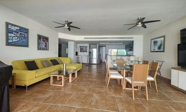 Departamento sobre Playa en la Bahía de Acapulco