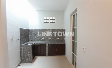 Disewakan Tahunan Murah Rumah 2 Lantai di Surabaya Barat Wisata Bukit Mas