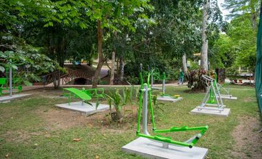 CASA CLAYTON CAMINO DE CRUCES 903M2