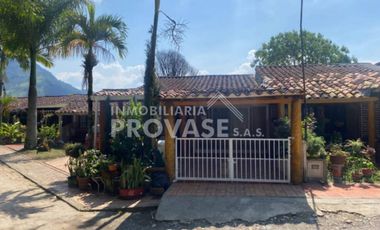 casa en venta en centro. Cod V103457