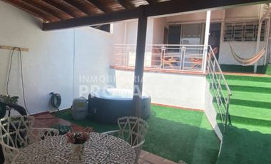 casa en venta en centro. Cod V103457