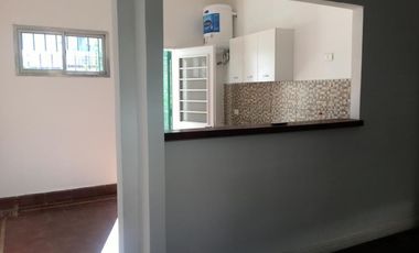 Casa PH complejo de 4 dptos
