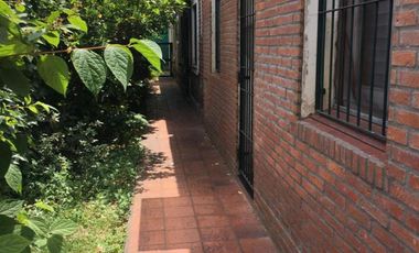 Casa PH complejo de 4 dptos