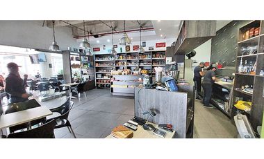 Local comercial en la transversal intermedia