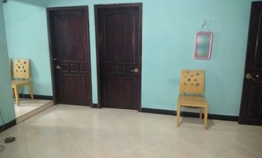 DISEWAKAN RUMAH DRIYOREJO GRESIK