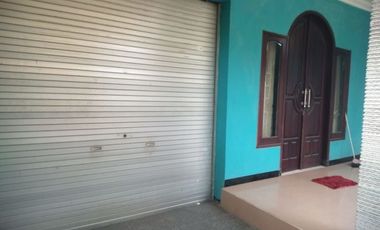 DISEWAKAN RUMAH DRIYOREJO GRESIK