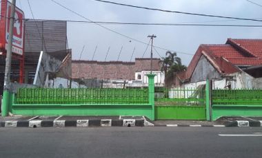 Rumah Dijual Disewa Gayungsari Barat Surabaya