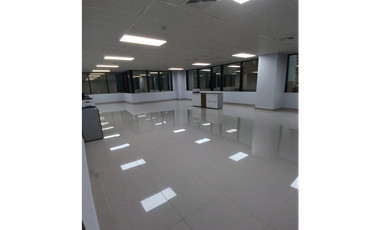 OFICINA EN CALLE 50 PH TORRE CREDICOR BANK 200M2 EDIFICIO INTELIGENTE