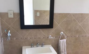 Venta Casa Vista al Lago - Mari Menuco