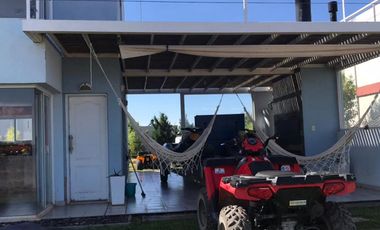 Venta Casa Vista al Lago - Mari Menuco