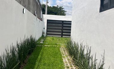 CASA NUEVA CON ALBERCA, A 10 MIN DE TLAYACAPAN Y OAXTEPEC, MORELOS