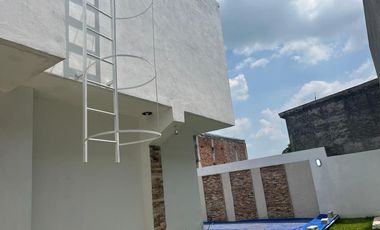 CASA NUEVA CON ALBERCA, A 10 MIN DE TLAYACAPAN Y OAXTEPEC, MORELOS