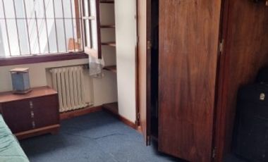 chalet en lote propio con parque