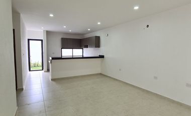 Casa en VENTA CON RECAMARA PLANTA BAJA en LOMAS DE MEDITERRANEO