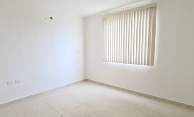 Casa en VENTA CON RECAMARA PLANTA BAJA en LOMAS DE MEDITERRANEO