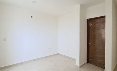 Casa en VENTA CON RECAMARA PLANTA BAJA en LOMAS DE MEDITERRANEO