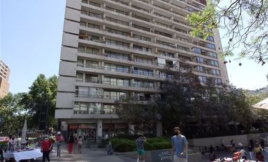 Departamento en Venta en Espectacular Loft en Barros Borgoño de 1 Dormitorio/Metro Manuel Mont
