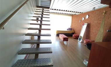 Departamento en Venta en Espectacular Loft en Barros Borgoño de 1 Dormitorio/Metro Manuel Mont