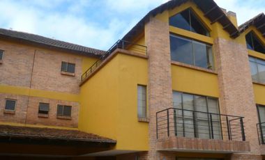 CASA CONDOMINIO en ARRIENDO en Chía Avenida Pradilla