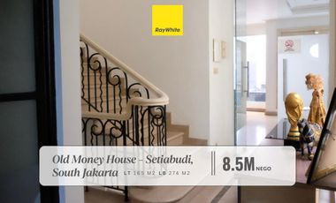 Dijual Rumah Middle Classic Modern Siap Huni di Jalan Setiabudi, Jakarta Selatan, dekat pusat perkantoran Sudirman dan Kuningan!