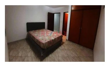¿Buscas una propiedad espaciosa, ubicada estratégicamente y con un alto potencial de rentabilidad? ¡Esta casa es perfecta para ti!

🌟 Ubicación priv