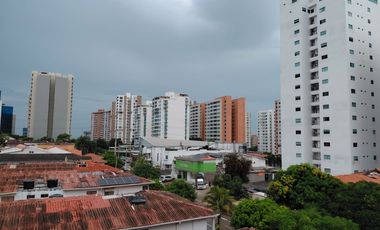 apartamento en venta en altos de riomar. Cod V1009