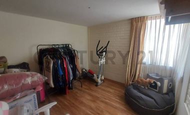 Venta de departamento en San Miguel, frente a PLAZA El LLANO.