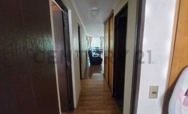 Venta de departamento en San Miguel, frente a PLAZA El LLANO.