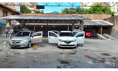 Lote en Arriendo, Centro, Medellin / 90m²