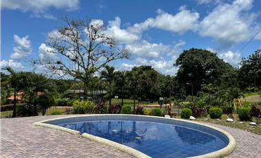 TERRENO EN VENTA - 1500 M2 - CABAÑA RUSTICA – PEDRO V. MALDONADO (SZ)