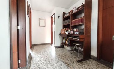 casa en arriendo en caobos. Cod A28052