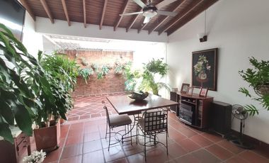 casa en arriendo en caobos. Cod A28052