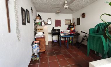 casa en arriendo en caobos. Cod A28052