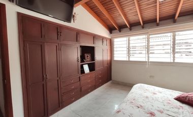 casa en arriendo en caobos. Cod A28052