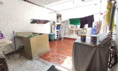 casa en arriendo en caobos. Cod A28052