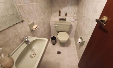 casa en arriendo en caobos. Cod A28052