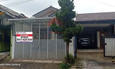 Rumah di tengah kota Bandung. Jl Bojongloa ,Panjunan Astana Anyar