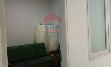 Rumah di tengah kota Bandung. Jl Bojongloa ,Panjunan Astana Anyar