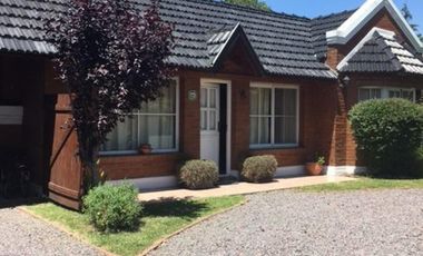 Hermosa casa de 2 dormitorios en Barrio Privado 