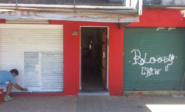 Casa con Departamento en venta en Castelar Norte